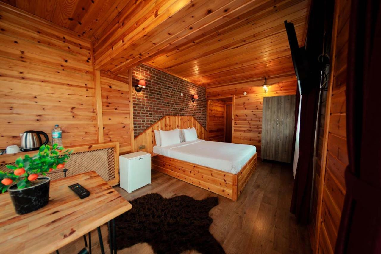 Abant Yayla Dagevi Bed & Breakfast Dereceoren Ngoại thất bức ảnh