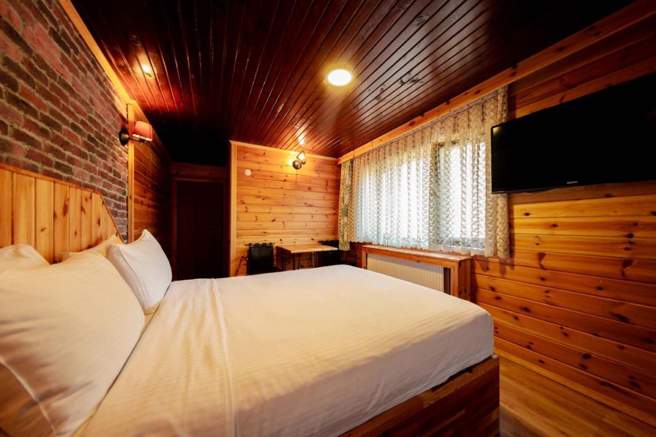 Abant Yayla Dagevi Bed & Breakfast Dereceoren Ngoại thất bức ảnh