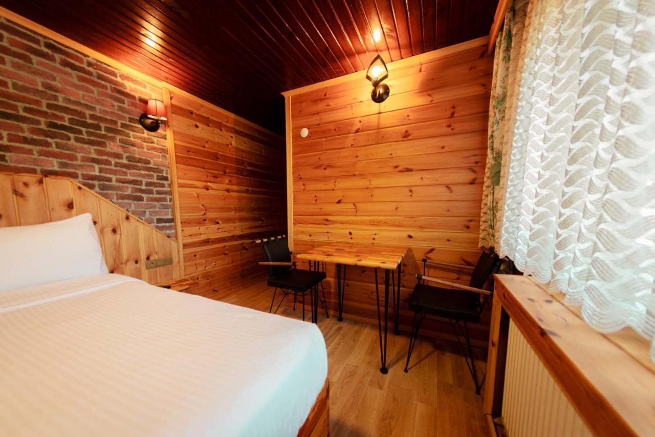 Abant Yayla Dagevi Bed & Breakfast Dereceoren Ngoại thất bức ảnh